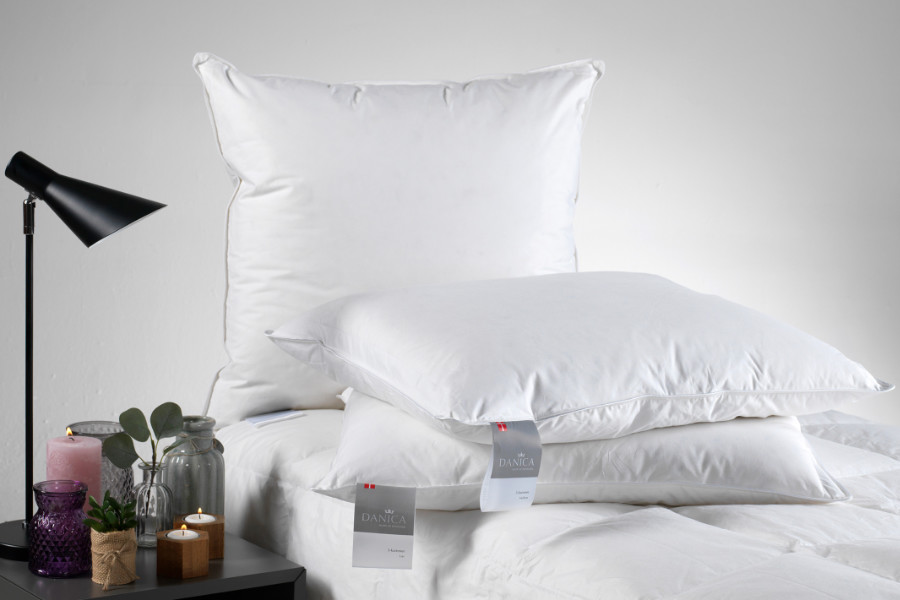 Luxusní péřové polštáře DANICA CAROLINE husí prachové peří